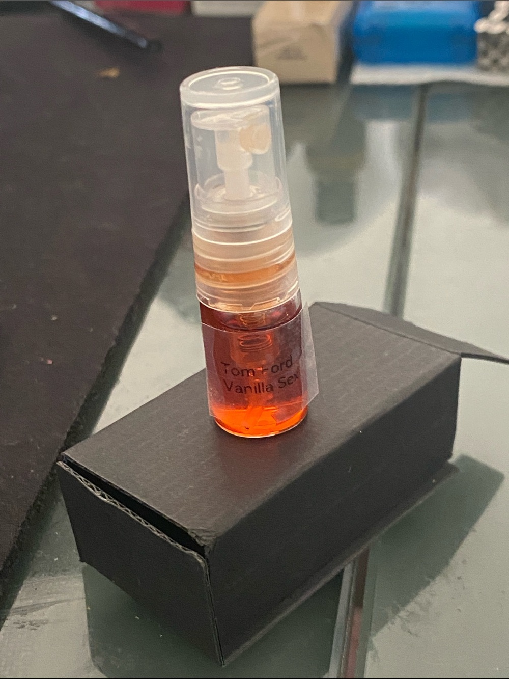 Tom Ford Vanilla Sex - Sample Vial — Beige & Gold